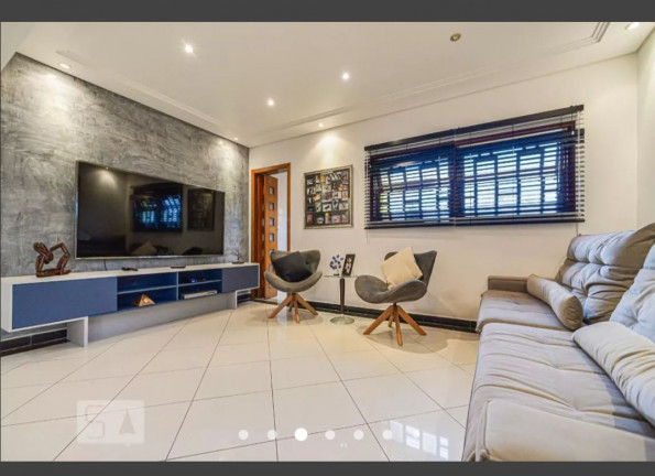 Imagem Casa com 3 Quartos à Venda, 300 m² em Vila Brasílio Machado - São Paulo