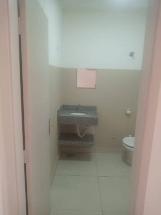 Imagem Casa com 3 Quartos para Alugar, 190 m² em Jardim Nasralla - Bauru Imagem Casa com 3 Quartos para Alugar, 190 m² em Jardim Nasralla - Bauru