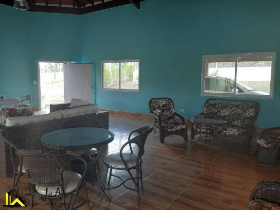 Imagem Chácara com 3 Quartos à Venda, 500 m² em Fazenda Floresta - Sarapuí Imagem Chácara com 3 Quartos à Venda, 500 m² em Fazenda Floresta - Sarapuí
