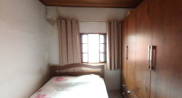 Imagem Casa com 2 Quartos à Venda, 120 m² em Figueira - Guaratinguetá Imagem Casa com 2 Quartos à Venda, 120 m² em Figueira - Guaratinguetá