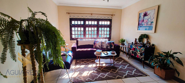 Imagem Casa com 3 Quartos à Venda, 174 m² em Jardim São Lourenço - Campo Grande Imagem Casa com 3 Quartos à Venda, 174 m² em Jardim São Lourenço - Campo Grande