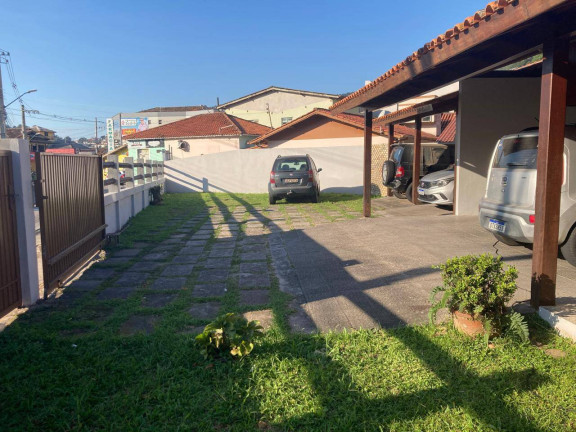 Imagem Casa com 4 Quartos à Venda, 300 m² em Ganchos Do Meio - Governador Celso Ramos Imagem Casa com 4 Quartos à Venda, 300 m² em Ganchos Do Meio - Governador Celso Ramos