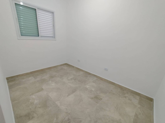 Imagem Casa com 3 Quartos à Venda, em Guilhermina - Praia Grande Imagem Casa com 3 Quartos à Venda, em Guilhermina - Praia Grande