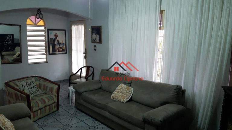 Imagem Casa com 3 Quartos para Alugar, 390 m² em Centro - Caraguatatuba