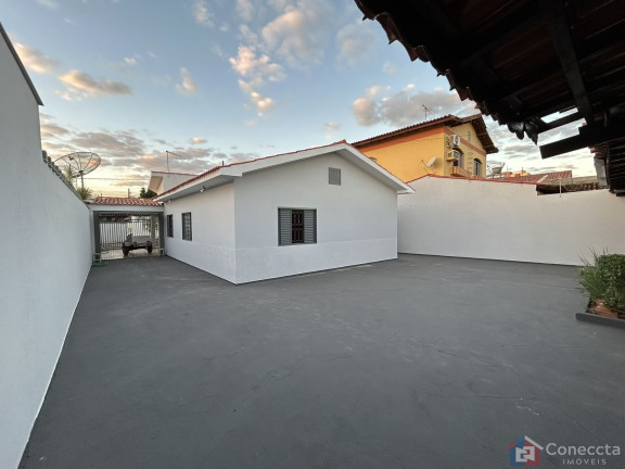 Imagem Casa com 4 Quartos para Alugar, 150 m² em Jardim América - Patos De Minas Imagem Casa com 4 Quartos para Alugar, 150 m² em Jardim América - Patos De Minas