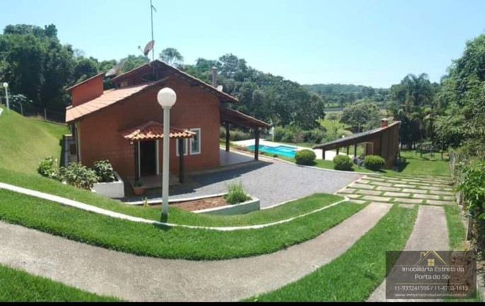 Imagem Casa com 3 Quartos à Venda, 250 m² em Centro - Ibiúna Imagem Casa com 3 Quartos à Venda, 250 m² em Centro - Ibiúna