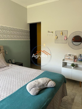 Imagem Casa com 3 Quartos à Venda, 232 m² em Parque Residencial Murayama - Mogi Mirim Imagem Casa com 3 Quartos à Venda, 232 m² em Parque Residencial Murayama - Mogi Mirim