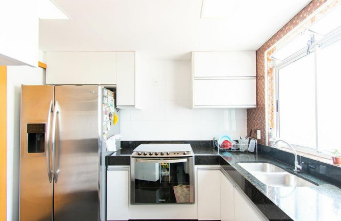 Imagem Cobertura com 4 Quartos à Venda, 240 m² em Castelo - Belo Horizonte