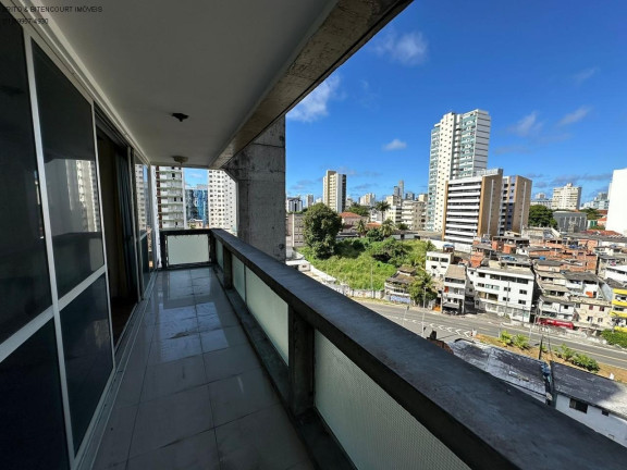 Imóvel com 4 Quartos à Venda, 219 m² em Campo Grande - Salvador