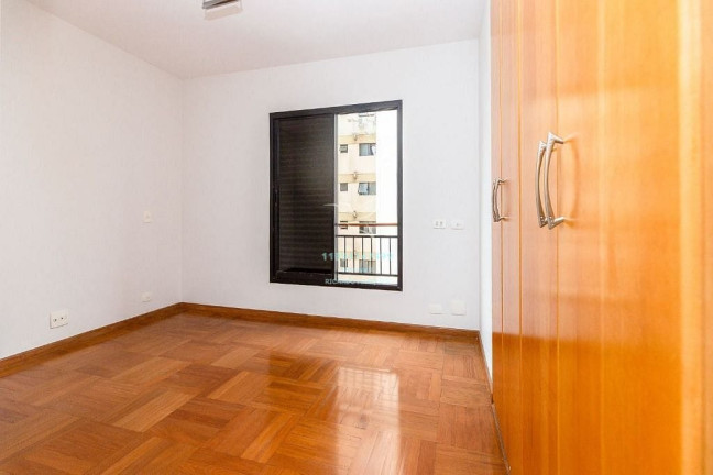 Imagem Apartamento com 3 Quartos à Venda, 205 m² em Itaim Bibi - São Paulo