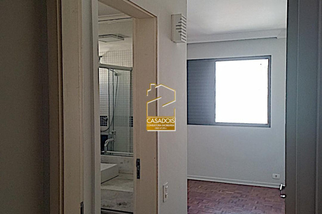 Imagem Apartamento com 3 Quartos à Venda, 130 m² em Moema - São Paulo Imagem Apartamento com 3 Quartos à Venda, 130 m² em Moema - São Paulo