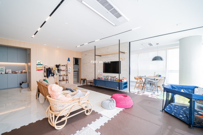 Imagem Imóvel com 3 Quartos para Alugar, 168 m² em Vila Nova Conceição - São Paulo Imagem Imóvel com 3 Quartos para Alugar, 168 m² em Vila Nova Conceição - São Paulo