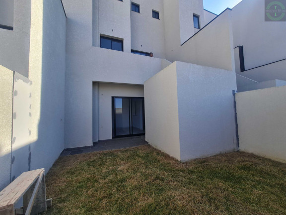 Imagem Sobrado com 3 Quartos à Venda, 122 m² em Jardim Carvalho - Ponta Grossa Imagem Sobrado com 3 Quartos à Venda, 122 m² em Jardim Carvalho - Ponta Grossa