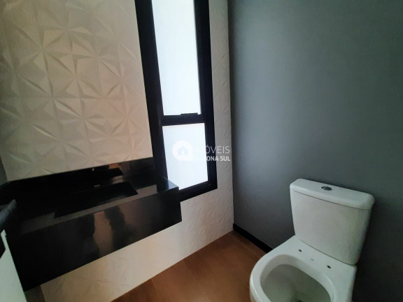 Imagem Casa com 3 Quartos à Venda, 143 m² Imagem Casa com 3 Quartos à Venda, 143 m²