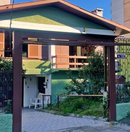 Imagem Casa com 3 Quartos à Venda, 197 m² em Panazzolo - Caxias Do Sul