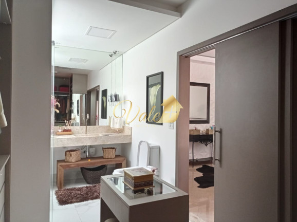 Imagem Casa com 3 Quartos à Venda, 278 m² em Vila Zezé - Jacareí Imagem Casa com 3 Quartos à Venda, 278 m² em Vila Zezé - Jacareí