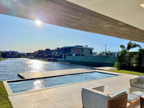 Imagem Casa com 5 Quartos à Venda,  em -- - Xangri-la