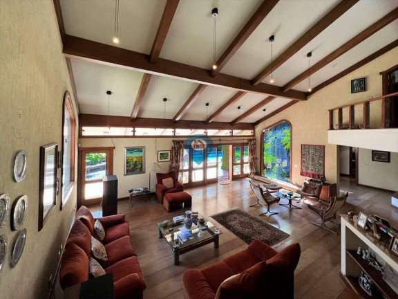 Imagem Casa com 5 Quartos à Venda, 981 m² em Vila Santo Antônio - Cotia