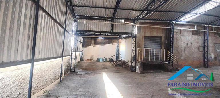 Imagem Galpão para Alugar, 220 m² em Centro - Paraisópolis