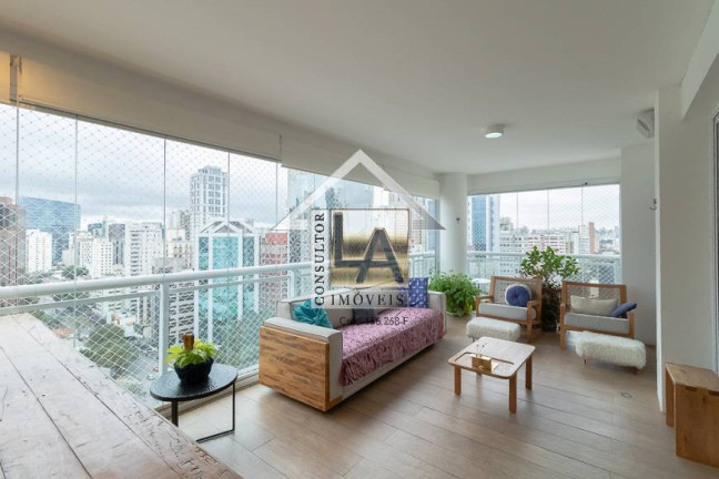 Imagem Apartamento com 3 Quartos à Venda, 203 m² em Itaim Bibi - São Paulo Imagem Apartamento com 3 Quartos à Venda, 203 m² em Itaim Bibi - São Paulo