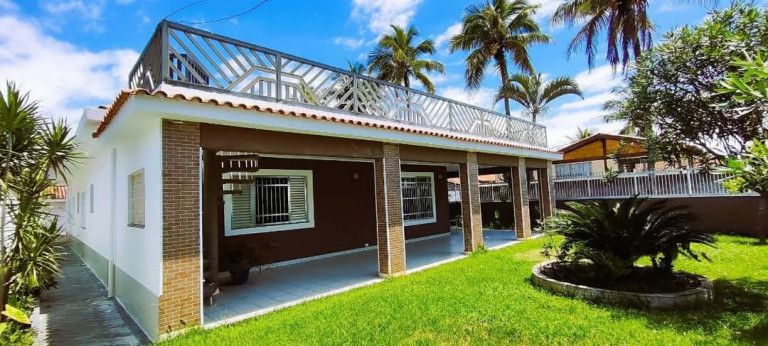 Casa à Venda,  em Balneário Flórida Peruíbe - Peruíbe