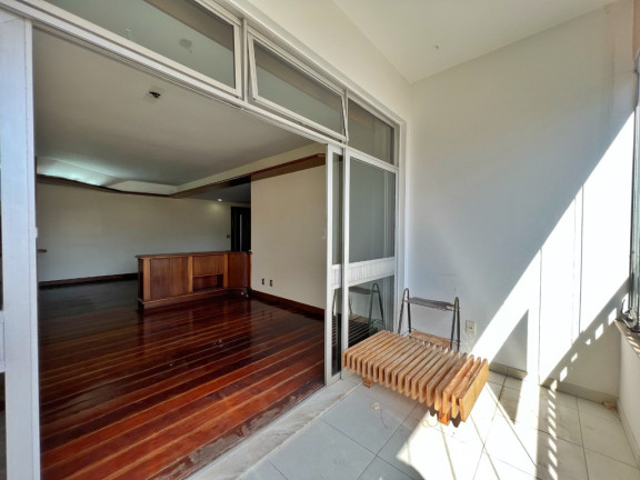 Imagem Apartamento com 4 Quartos à Venda, 300 m² em Icaraí - Niterói Imagem Apartamento com 4 Quartos à Venda, 300 m² em Icaraí - Niterói