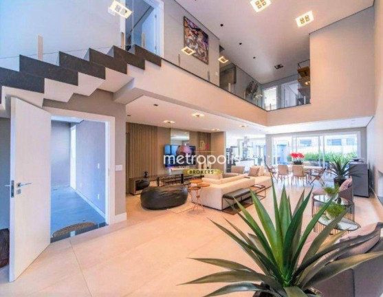 Sobrado com 4 Quartos à Venda, 420 m² em Cerâmica - São Caetano Do Sul