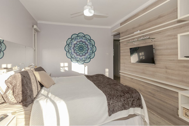 Imagem Casa com 3 Quartos à Venda, 304 m² em Espírito Santo - Porto Alegre Imagem Casa com 3 Quartos à Venda, 304 m² em Espírito Santo - Porto Alegre