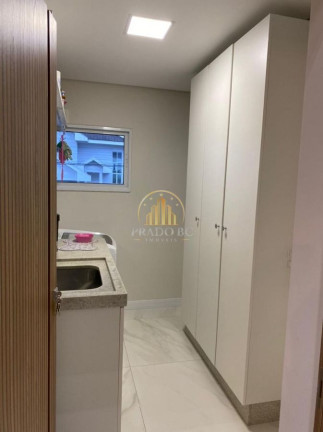 Imagem Casa com 3 Quartos à Venda, 1 m² em Glória - Joinville Imagem Casa com 3 Quartos à Venda, 1 m² em Glória - Joinville