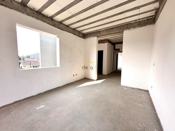 Imagem Casa com 3 Quartos à Venda, 183 m² em Glória - Joinville Imagem Casa com 3 Quartos à Venda, 183 m² em Glória - Joinville