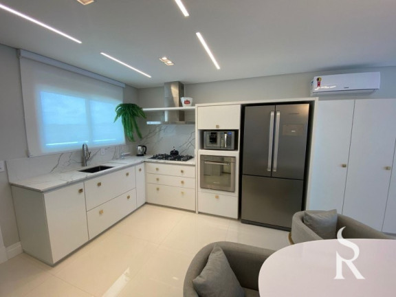 Imagem Apartamento com 3 Quartos à Venda, 139 m² em Centro - Balneário Camboriú
