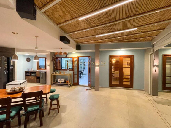 Imagem Casa com 5 Quartos à Venda, 655 m² em Freguesia (jacarepaguá) - Rio De Janeiro Imagem Casa com 5 Quartos à Venda, 655 m² em Freguesia (jacarepaguá) - Rio De Janeiro