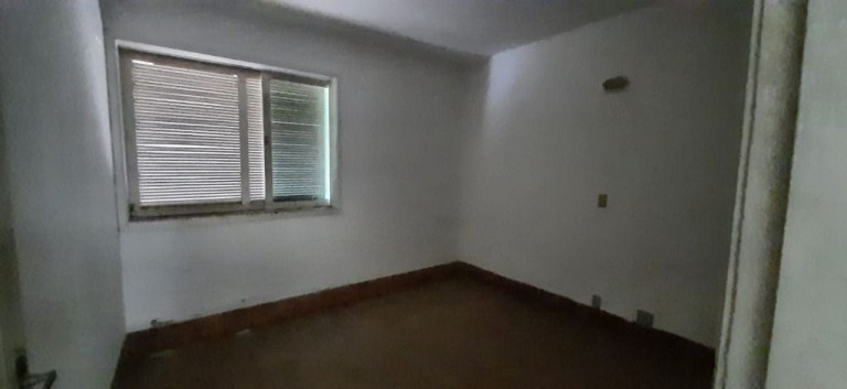Imagem Casa com 5 Quartos à Venda, 247 m² em Massaguaçu - Caraguatatuba
