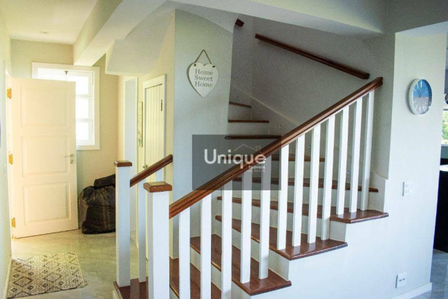 Imagem Casa com 5 Quartos à Venda, 153 m² em João Fernandes - Armação Dos Búzios Imagem Casa com 5 Quartos à Venda, 153 m² em João Fernandes - Armação Dos Búzios