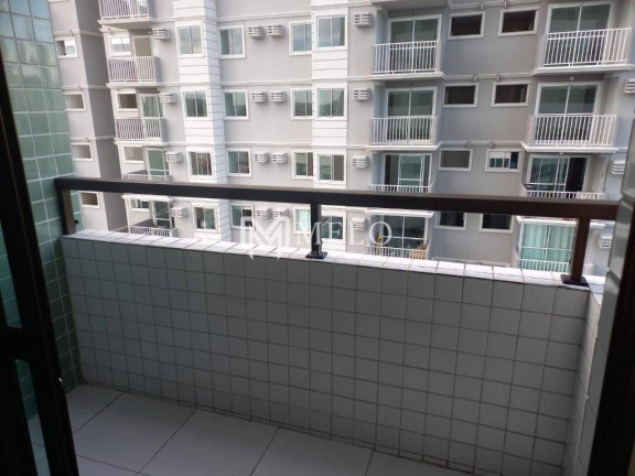 Imagem Apartamento com 2 Quartos à Venda, 70 m² em Madalena - Recife