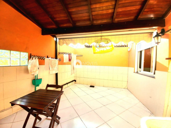 Imagem Casa com 2 Quartos à Venda, 118 m² Imagem Casa com 2 Quartos à Venda, 118 m²