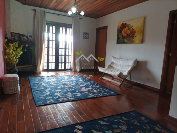 Imagem Casa com 5 Quartos à Venda, 350 m² em Vila Lolly - Campos Do Jordão Imagem Casa com 5 Quartos à Venda, 350 m² em Vila Lolly - Campos Do Jordão