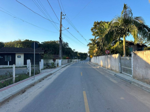 Imagem Casa com 3 Quartos à Venda, 120 m² em Pinheiros - Balneário Barra Do Sul Imagem Casa com 3 Quartos à Venda, 120 m² em Pinheiros - Balneário Barra Do Sul