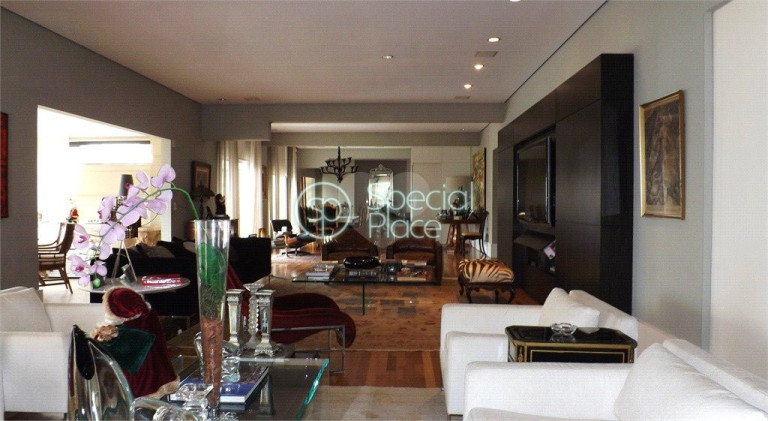 Apartamento com 4 Quartos à Venda, 400 m² em Vila Olímpia - São Paulo