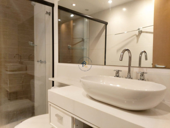 Imagem Apartamento com 4 Quartos à Venda, 121 m² em Ingá - Niterói
