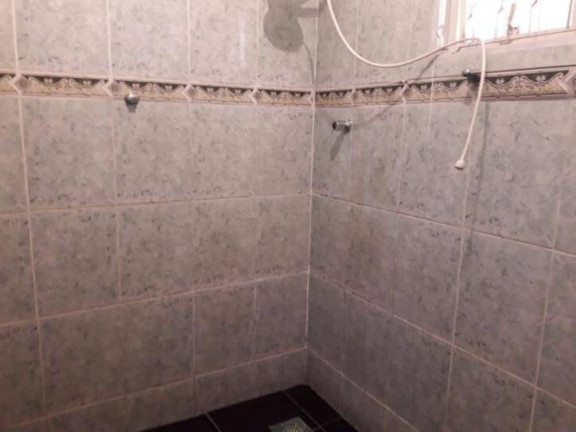 Imagem Casa com 3 Quartos à Venda, 250 m² em Conjunto Residencial Araretama - Pindamonhangaba