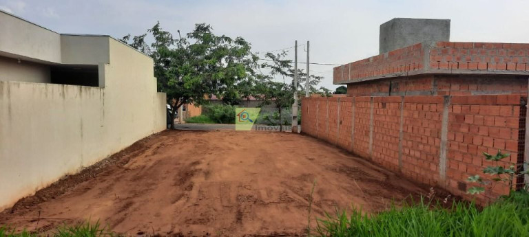Terreno à Venda, 180 m² em Parque Bellaville - Hortolândia