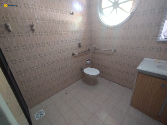 Imagem Casa com 3 Quartos à Venda, 300 m² em Bom Abrigo - Florianópolis Imagem Casa com 3 Quartos à Venda, 300 m² em Bom Abrigo - Florianópolis