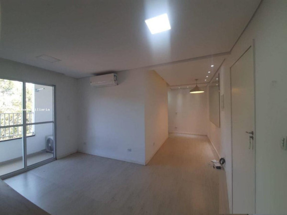 Apartamento à Venda,  em Jardim Colibri - Cotia