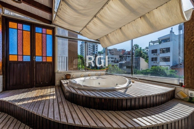 Imagem Apartamento com 2 Quartos à Venda, 116 m² em Petrópolis - Porto Alegre Imagem Apartamento com 2 Quartos à Venda, 116 m² em Petrópolis - Porto Alegre
