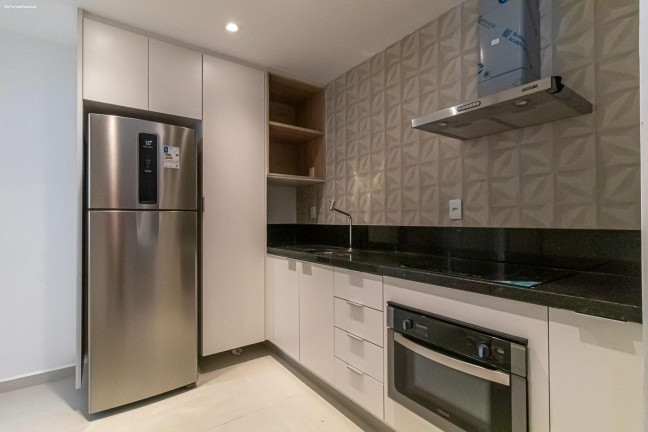 Imagem Apartamento com 2 Quartos à Venda, 68 m² em Copacabana - Rio De Janeiro