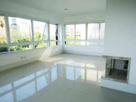 Imagem Imóvel com 3 Quartos à Venda, 395 m² em Auxiliadora - Porto Alegre
