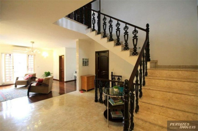 Imagem Casa com 4 Quartos à Venda, 374 m² em Perdizes - São Paulo Imagem Casa com 4 Quartos à Venda, 374 m² em Perdizes - São Paulo