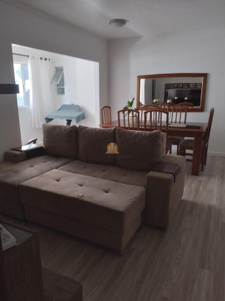 Imagem Imóvel com 3 Quartos à Venda, 132 m² em Centro - Balneário Camboriú Imagem Imóvel com 3 Quartos à Venda, 132 m² em Centro - Balneário Camboriú