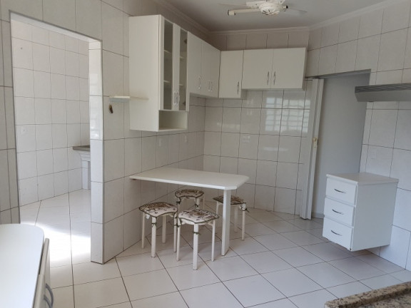 Imagem Casa com 3 Quartos à Venda, 420 m² em Jardim Estoril Ii - Bauru Imagem Casa com 3 Quartos à Venda, 420 m² em Jardim Estoril Ii - Bauru